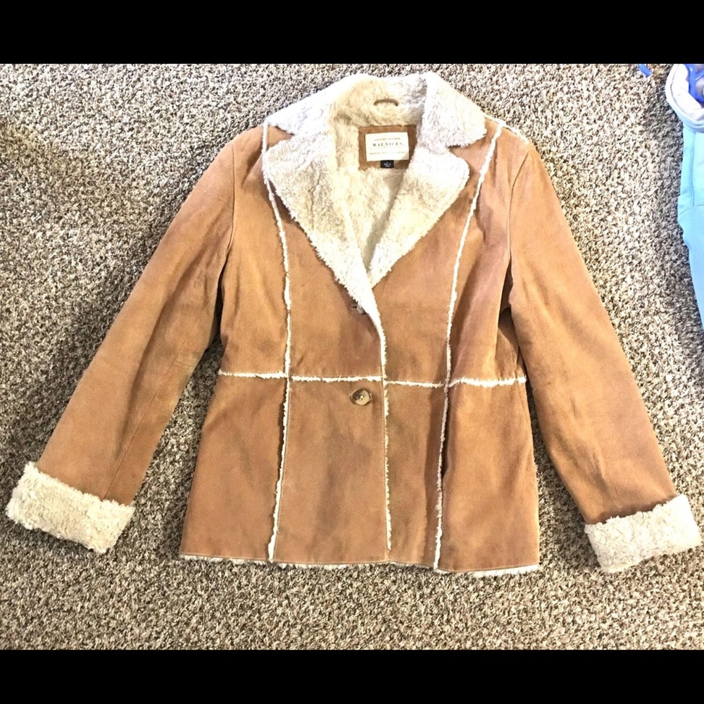 Large fan coat